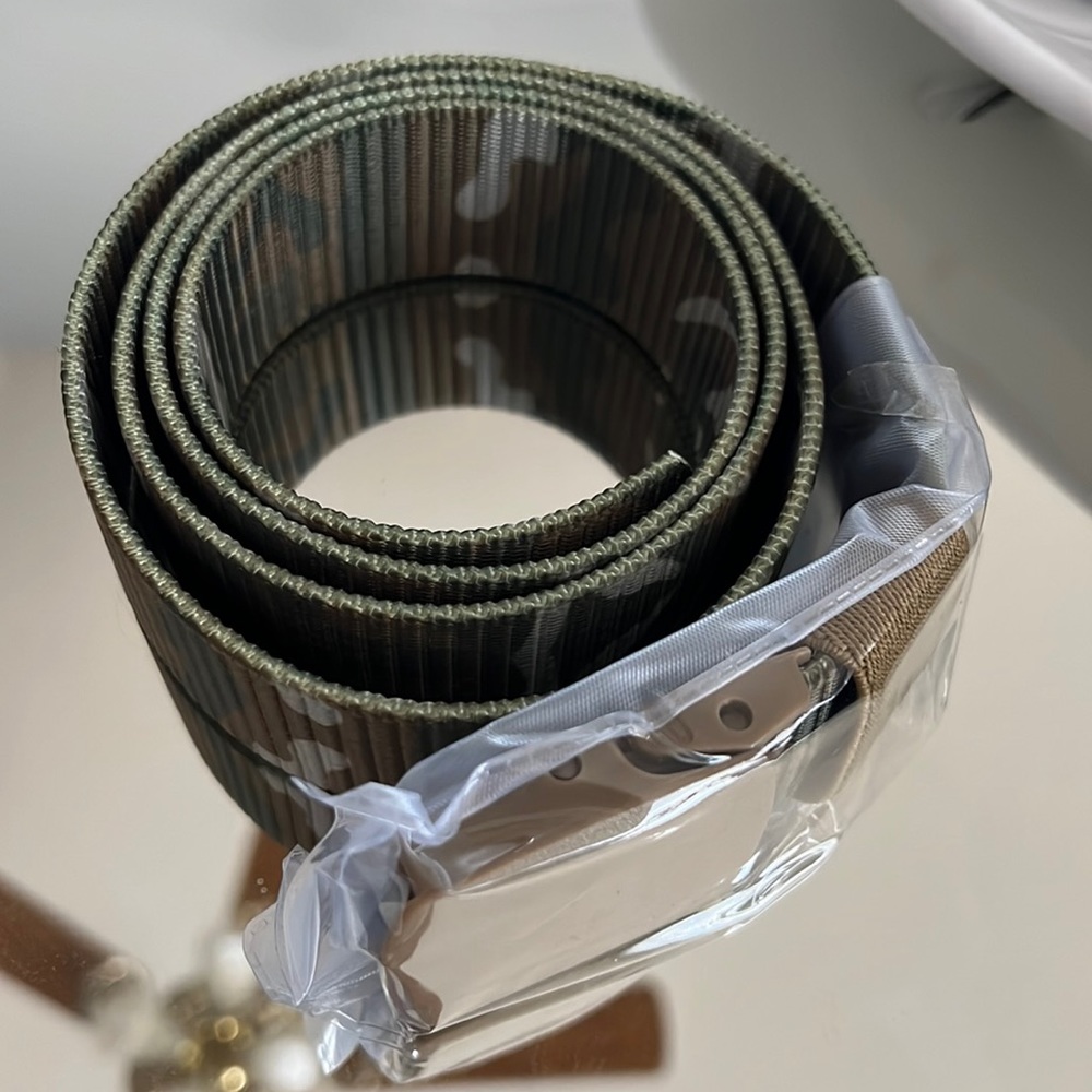 Militares belts